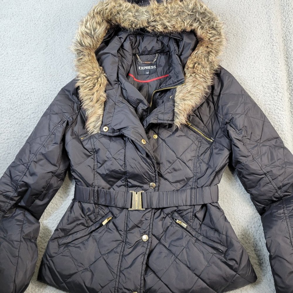 Express Coat Women's Size Medium Black Faux Fur Hood Down Filled Quilted - Picture 1 of 10
